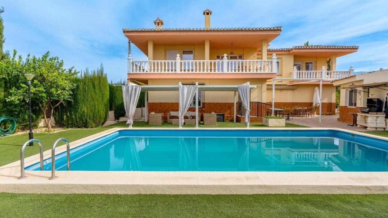 Villa De La Acacia Гохар Экстерьер фото