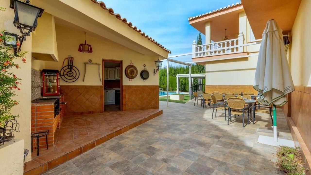 Villa De La Acacia Гохар Экстерьер фото