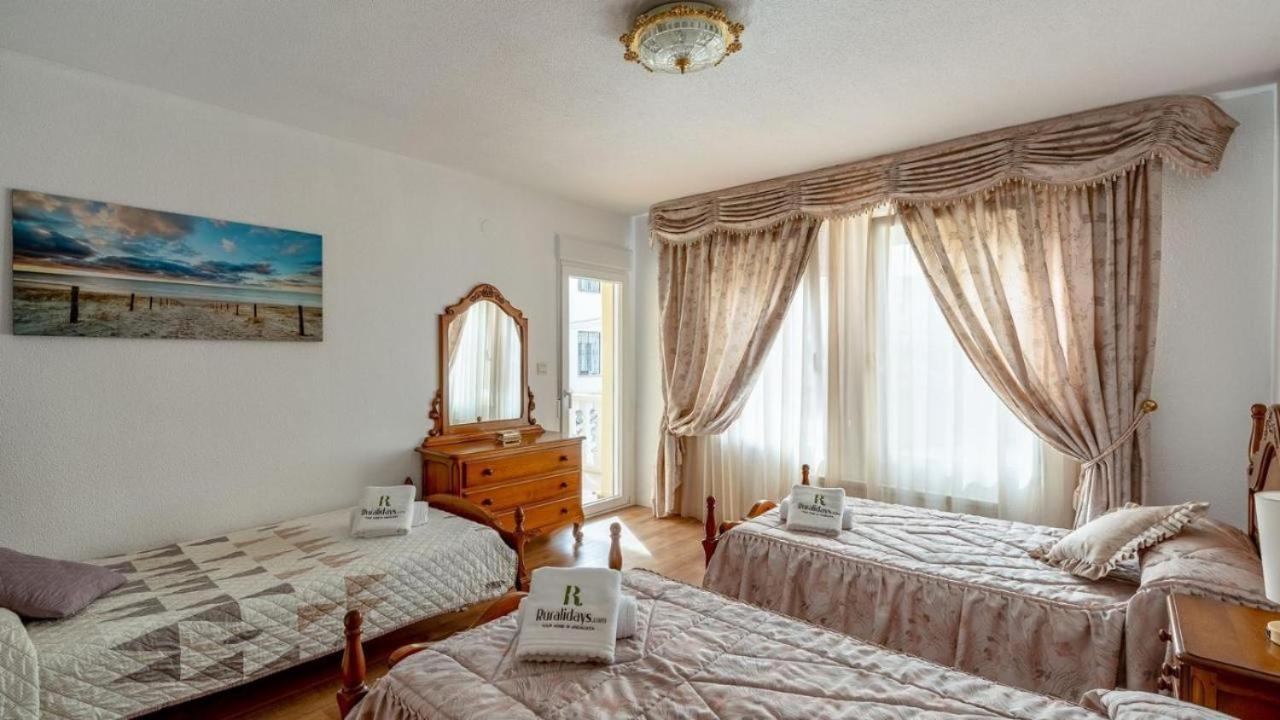 Villa De La Acacia Гохар Экстерьер фото