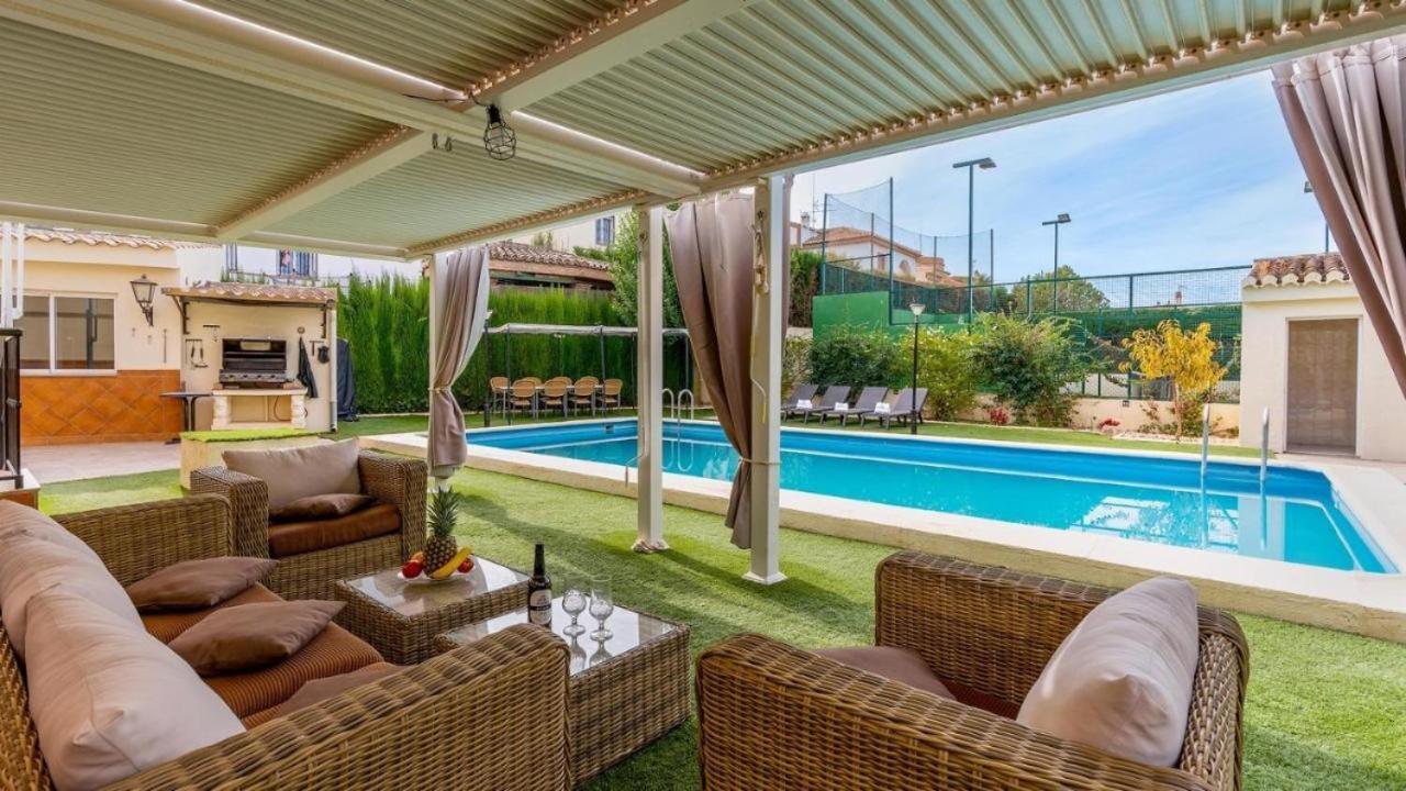 Villa De La Acacia Гохар Экстерьер фото
